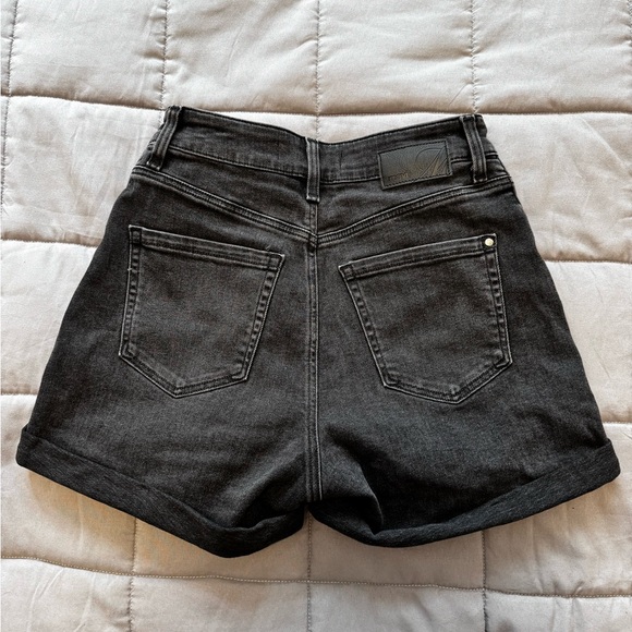 Highwaisted jeans shorts - Picture 2 of 5
